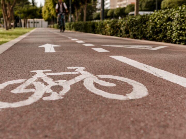 Edukacja zasad ruchu drogowego dla najmłodszych – program "Bezpiecznie na rowerze, na drogach powiatu wrocławskiego"