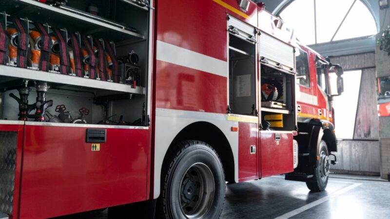 Wybuch ognia w budynku mieszkalnym na terenie Wrocławskiego Księcia Małego – 8 osób ewakuowanych