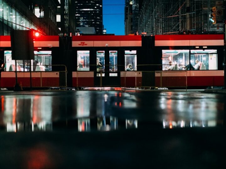 Wykolejenie tramwaju linii 78 we Wrocławiu – skutki i analiza przyczyny zdarzenia