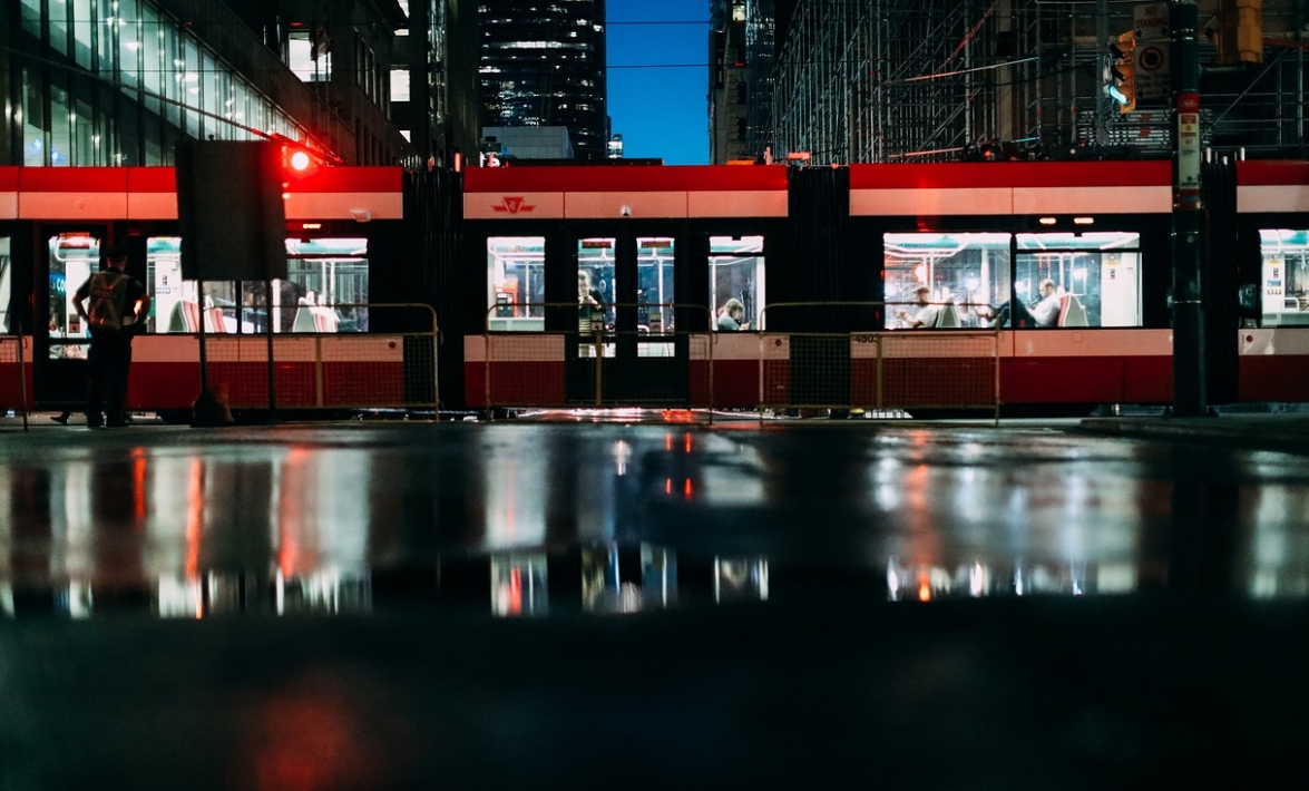 Wykolejenie tramwaju linii 78 we Wrocławiu – skutki i analiza przyczyny zdarzenia