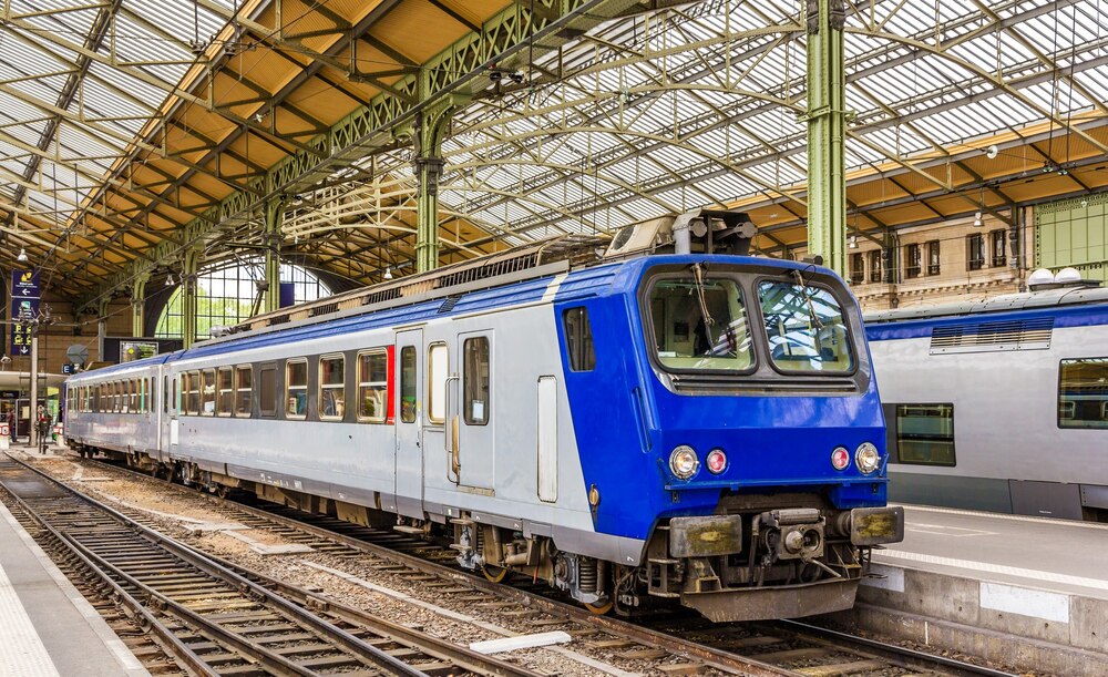 Nowa era dla Nadodrzanki: Pociągi z Wrocławia na Pomorze przyspieszą do 160 km/h!