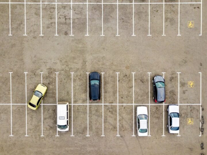 Wrocław stawia na nowoczesność: nowy parking P+R w Leśnicy już wkrótce!