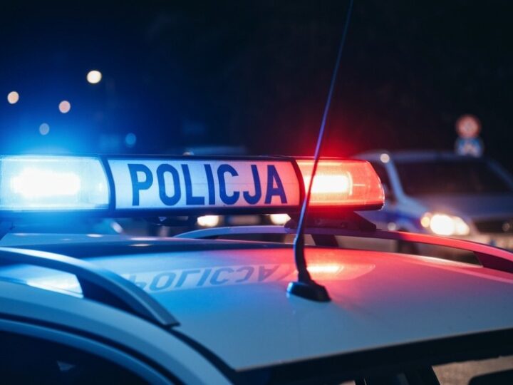 Wrocław: Złodziej roweru skoczył do Odry i ledwo uniknął utonięcia