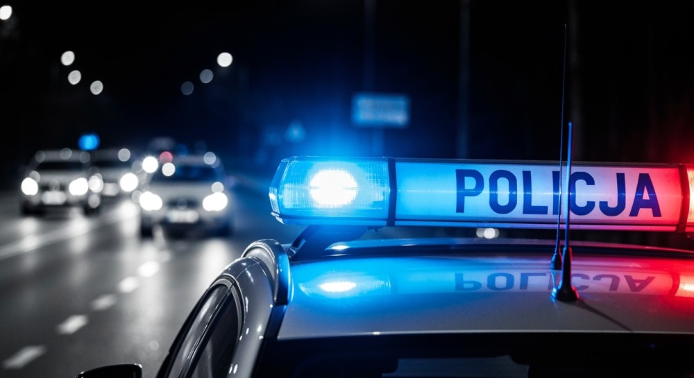 Błyskawiczne złapanie włamywacza: Policja w Głogowie odzyskuje skradzione mienie!