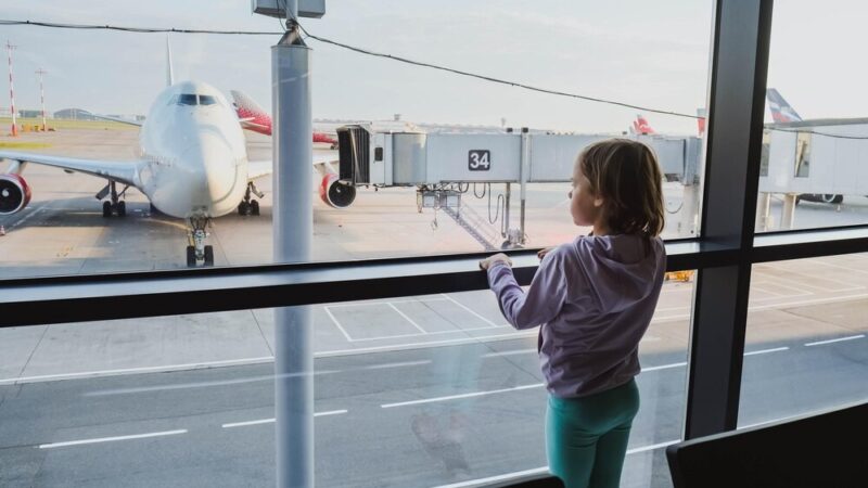 Kolorowy Dzień Paszportu: Wrocławskie lotnisko tętni życiem mimo braku lotów!