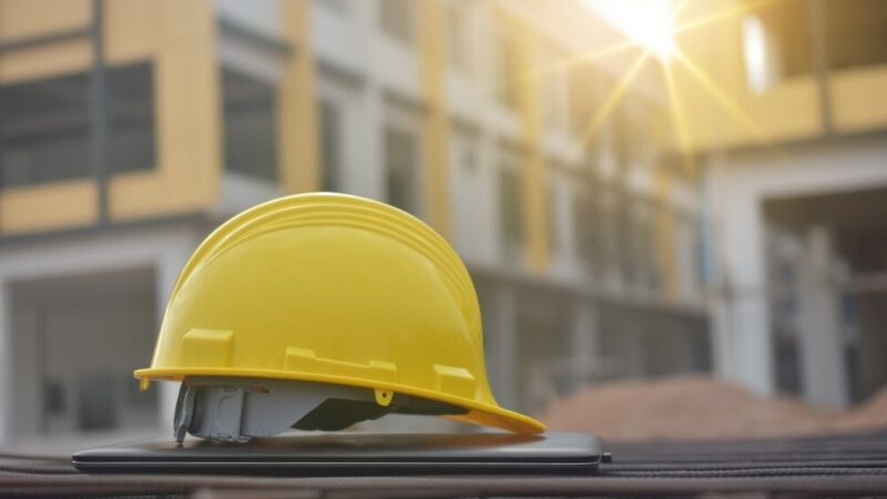 Mieszkańcy Wawrzeńczyc konsultują plany odbudowy mostu nad Strzegomką