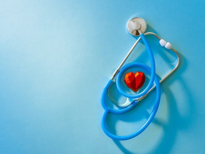 Wąsopad: Wrocławskie Mężczyzny w Akcji dla Zdrowia!