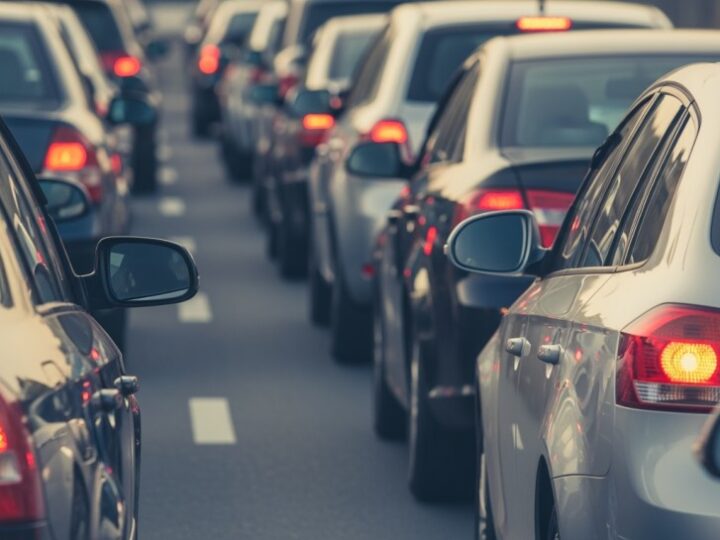 Trzy auta zderzyły się na A4 pod Wrocławiem, tworząc korki