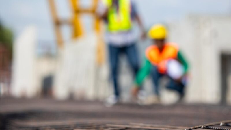 Zielony skwer przy ul. Pomorskiej: Nowe życie w sercu miasta!