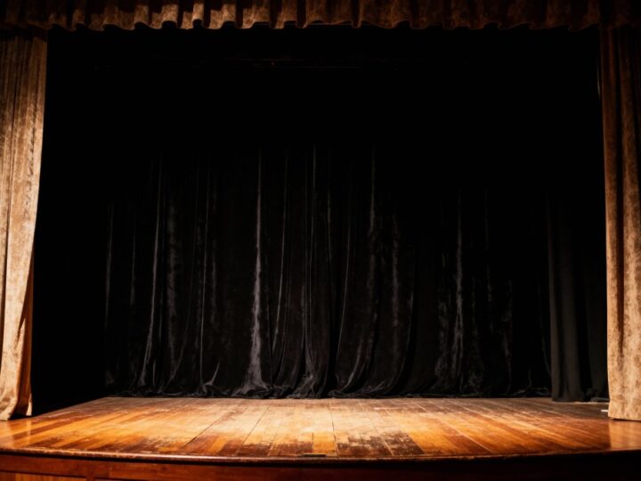 Szpieg z Krainy Głuchych”: Muzyczny spektakl o sile Głuchych w Teatrze na Faktach