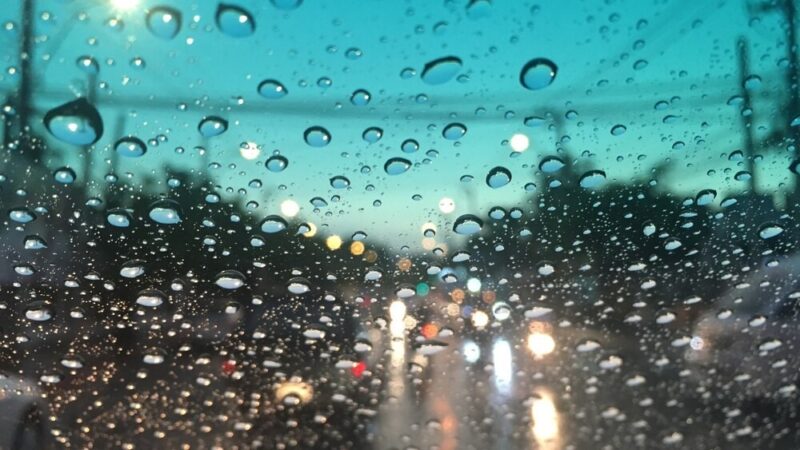 Zimowe wyzwania we Wrocławiu: Pierwszy śnieg już w poniedziałek!