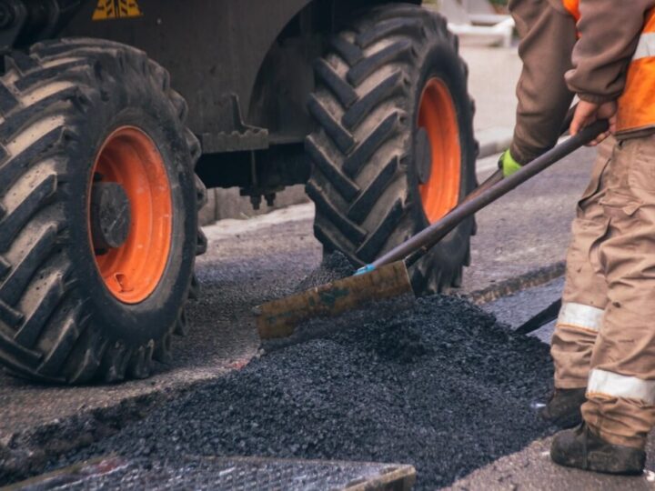 Wrocław na Dobrej Drodze: Remonty dróg ruszyły pełną parą!