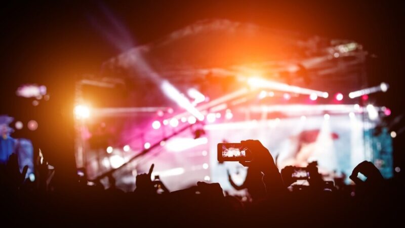 Wieczór Muzycznej Terapii z Wacławem Zimplem: Odpocznij w Dźwiękach