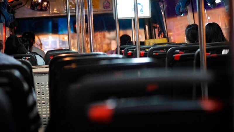 Autobus 133 w niedziele handlowe: nowy rozkład jak w soboty!