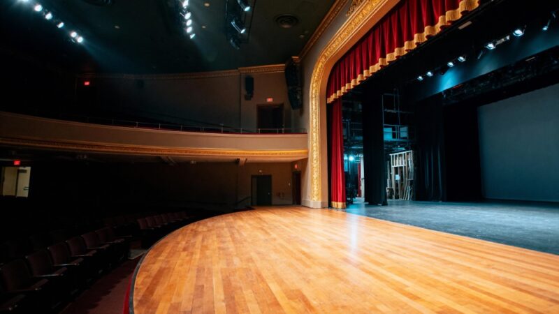 Amatorki: Miłość, przemoc i rzeczywistość na wrocławskiej scenie