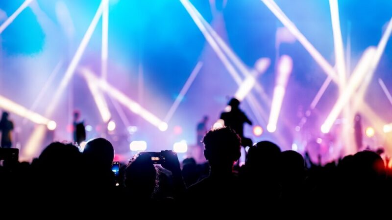 Mikołajki z premierą musicalu „Pod skrzydlatą górą” w Ślężańskim Ośrodku Kultury