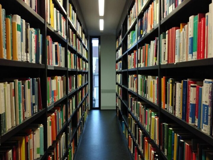 Książkomat w Parku Literackim – Twoja literatura w zasięgu ręki!