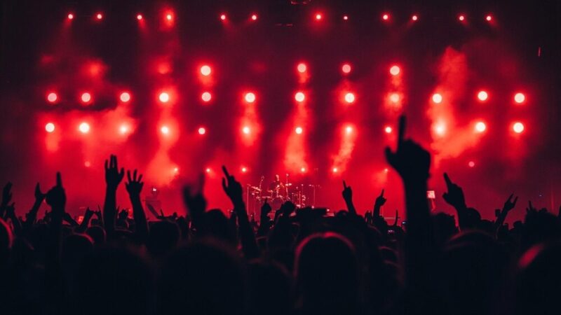 Finał roku z dźwiękami FISZ-a i Ros Addiction we Wrocławiu!