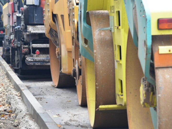 Remont nawierzchni ul. Żwirki i Wigury w Wrocławiu