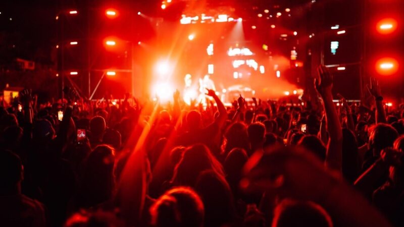 Muzyczna Jesień: Emocje i Wspólnota na Finałowym Koncercie w Powiecie Wrocławskim