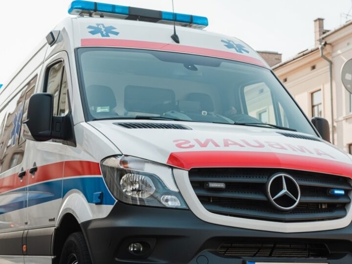 Służby w Karpaczu wspólnie walczą z wychłodzeniem osób w kryzysie bezdomności