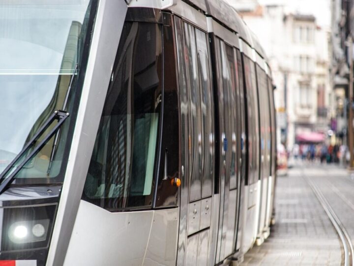 Utrudnienia w komunikacji we Wrocławiu: Awaria torowiska przy Legnickiej