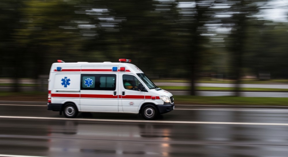 Odwaga policjantki uratowała 15-latka przed skokiem z dachu