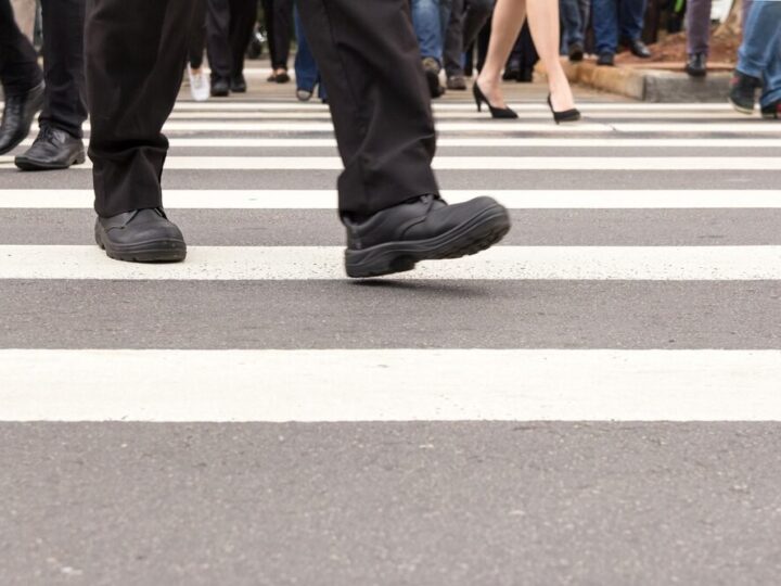 Bezpieczne przejścia dla pieszych: Twoje życie w twoich rękach!