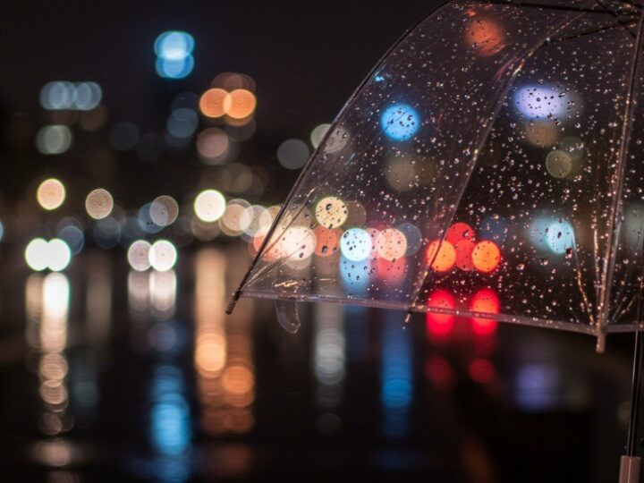 Zagrożenie lawinowe w Karkonoszach. Zamknięte popularne szklaki turystyczne