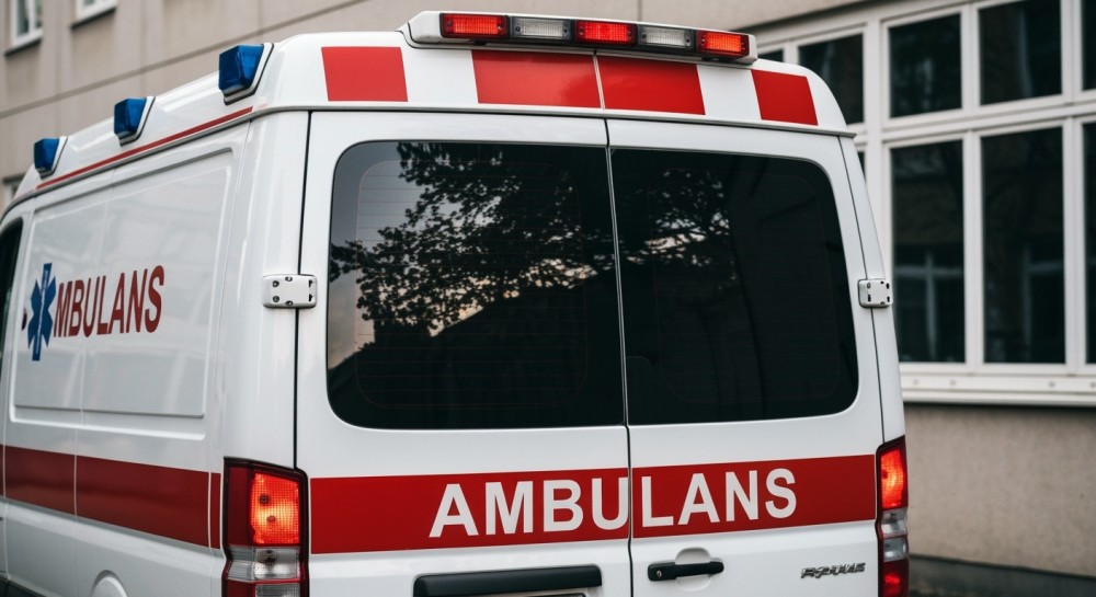 Dramatyczna ewakuacja kobiety przez wrocławskich ratowników w akcji wysokościowej