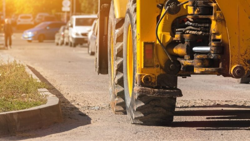 Nowy chodnik na ul. Kurpiów poprawi bezpieczeństwo pieszych w Ołtaszynie