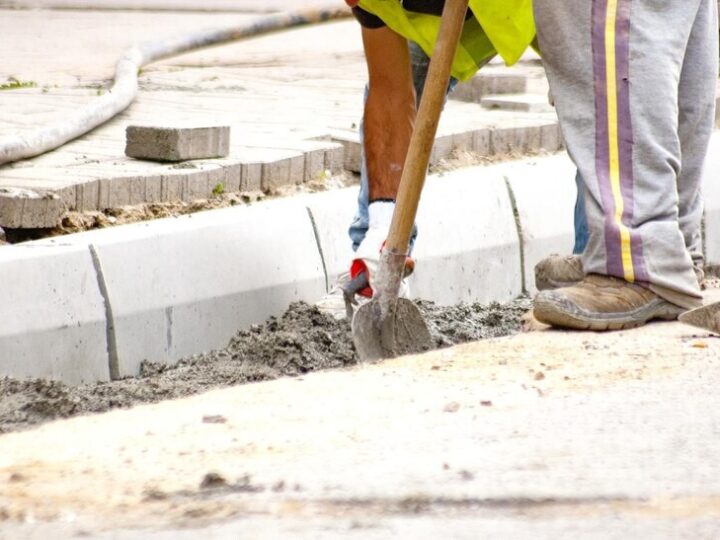 Rewolucja w Zacharzycach: Nowa kanalizacja zmienia oblicze ruchu!