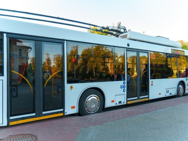 Nowe przystanki i godziny odjazdu dla linii 142 od lutego!