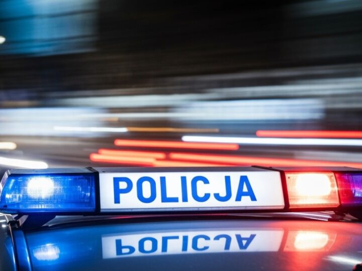 Ekstremalne przekroczenie prędkości – kierowca bez prawa jazdy!