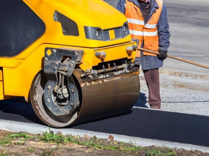 Trzy budowy w Wrocławiu: Utrudnienia i objazdy na drogach