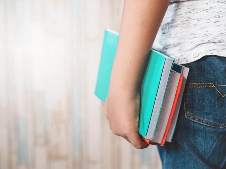 Jak przygotować się do emerytury? Oto kluczowe dokumenty, które musisz zgromadzić!