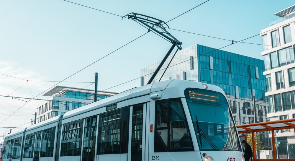 Wrocław wzbogaca tabor: Nowy tramwaj PESA 146N Twist już na torach!