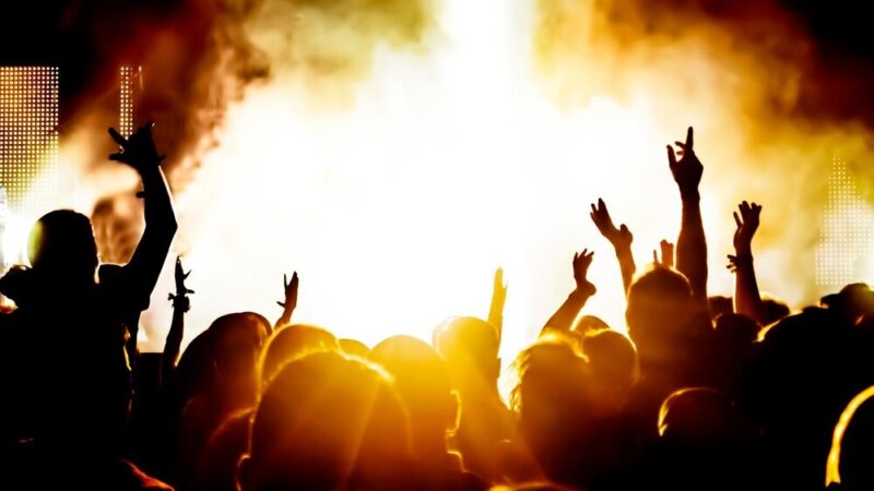 Silent Disco w Siechnicach: Muzyczne Doświadczenie 2026!