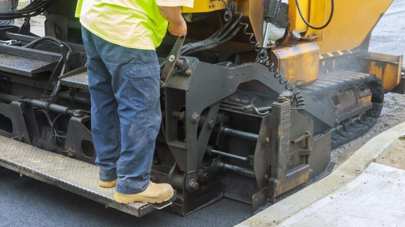 Nowa droga w Stróży Górnej: Odbudowa po powodzi z rządowym wsparciem