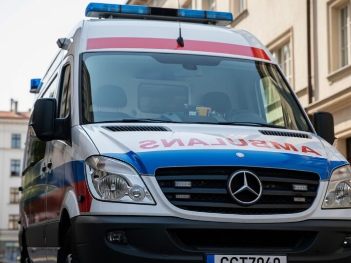 Wrocławscy strażnicy sędziami w konkursie „Uczę się bezpiecznie żyć”