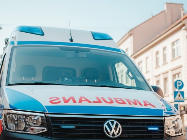 Bohaterska interwencja policji: uratowali życie w Obornikach Śląskich!