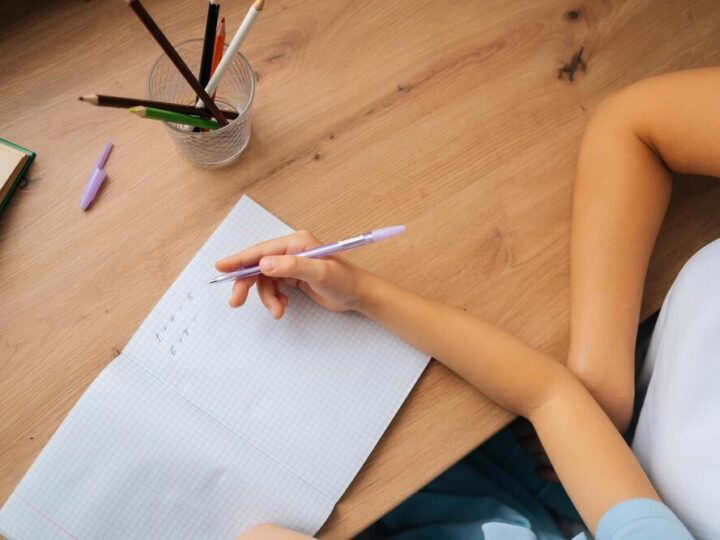 Nowa hala sportowa i 17 sal lekcyjnych w Kobierzycach – przyszłość edukacji w gminie!