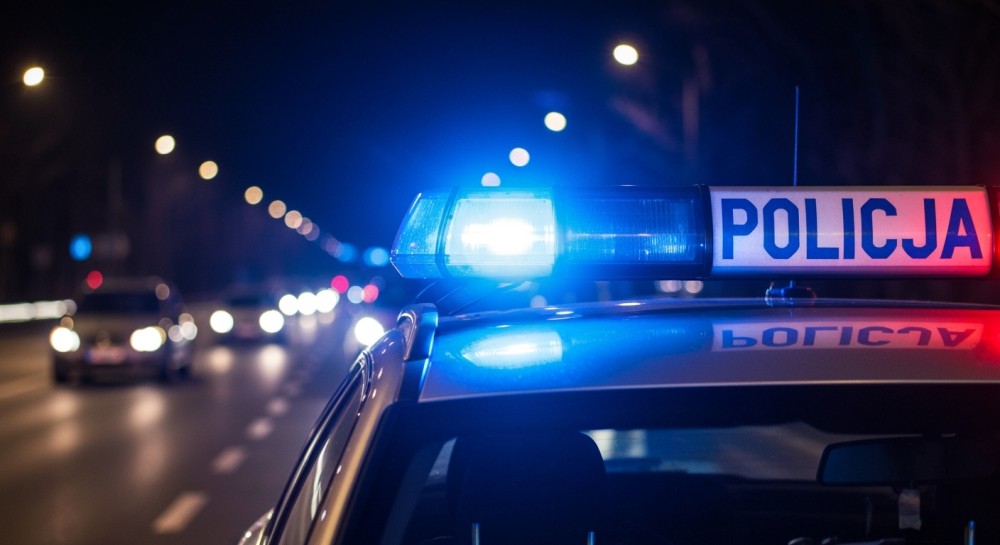 Błyskawiczna akcja policji: włamywacz w rękach wymiaru sprawiedliwości!