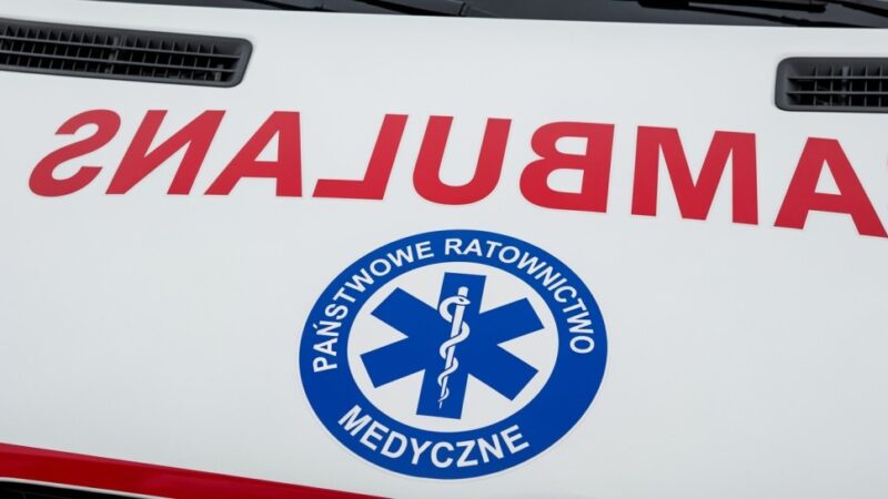 Zasady bezpiecznego relaksu nad wodą w upalne dni