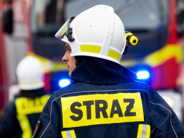 Zagrożenie w Odrze: Zanieczyszczenia odkryte przez straż miejską