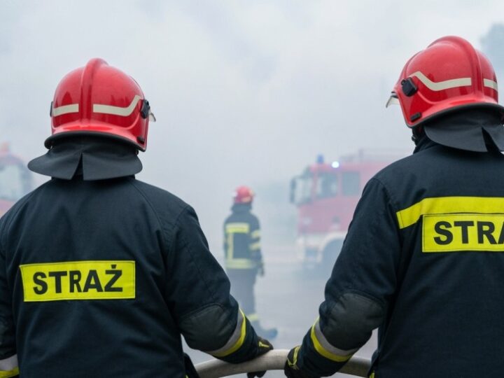 Pożar na Kozanowie: Ewakuacja mieszkańców i interwencja straży pożarnej