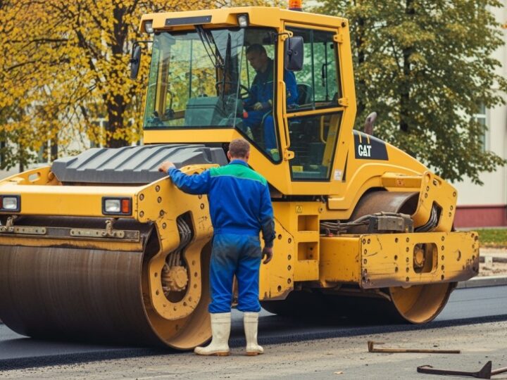 Nowa jakość ul. Gajowickiej: intensywne prace przy drodze i kanalizacji!