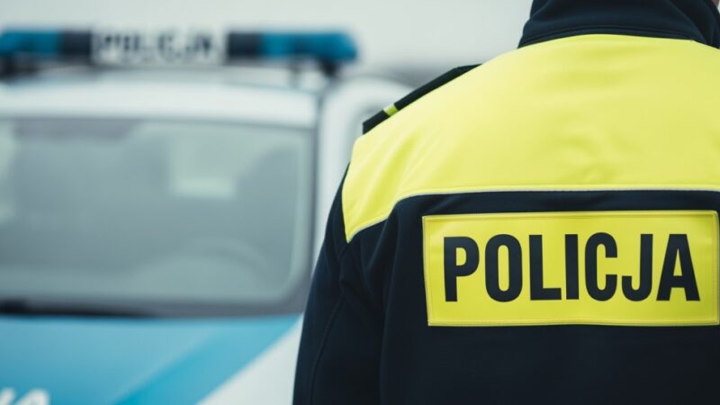 Kierowca w szaleńczym pościgu: 900 porcji narkotyków w rękach policji!