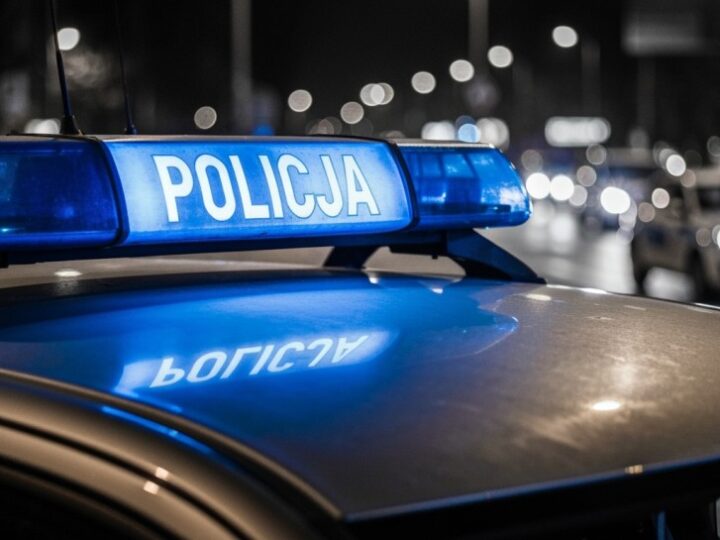 Kierowca zawrócił przed radiowozem, ale nie uniknął kontroli – był pod wpływem narkotyków