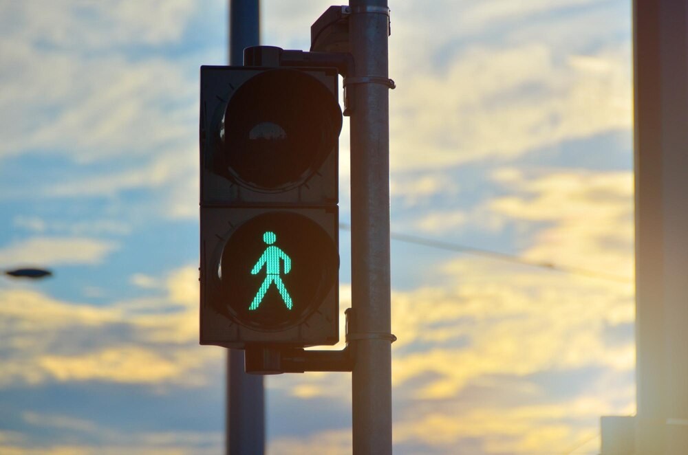 Bezpieczne Dzieci na Drogach: Odblaskowa Szkoła 2026